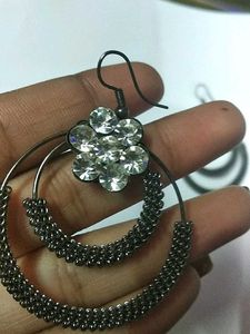 Hoop Earrings with Rhinestone Flower