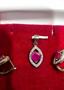 92.5 Zavya Pendant Set