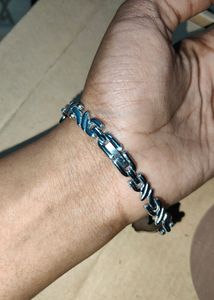 Sliver Bracelet Little Peacock On Sides