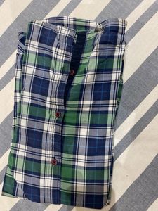 Levi&#39;s Plaid Shirt