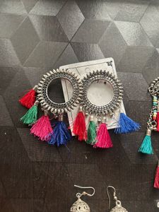 Earings