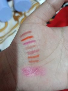 Combo Of Lipliner, Lipstick