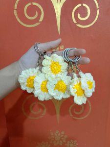 Crochet Daisy Keychain