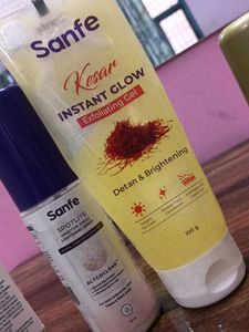 Sanfe Kesar Exfoliating Gel &amp; Spotlite Serum