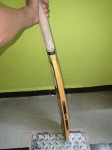15-18/years Boys S Shivam 1000 Cricket Bat