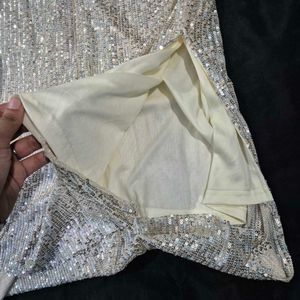 Sequence Front Slit Skirt
