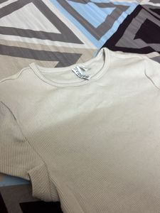 H&amp;M BEIGE Top 👚