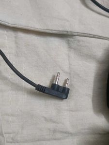 Black Wireless Headphones