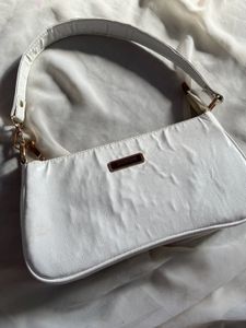 🌸 Sling Bag 🌸