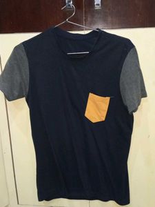 Colorblocked Pocket T-Shirt