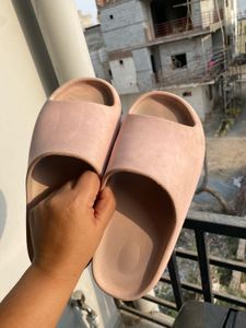 Puff Pink Sliders