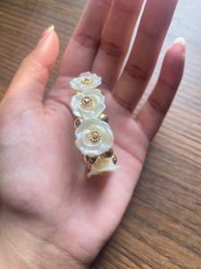 Pinterest Bracelet Of White Flowers
