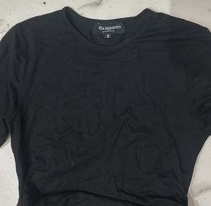 Full sleeve top