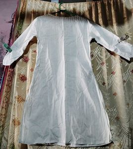 White Cotton Kurta(fix rate)