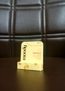 Moody Tinted Lip balm (SPF 15) Brand New