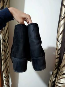 Black Boots