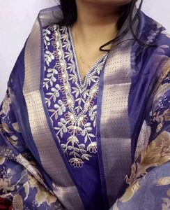 Naixa Women&#39;s Chanderi Embroidered Straight Kurta