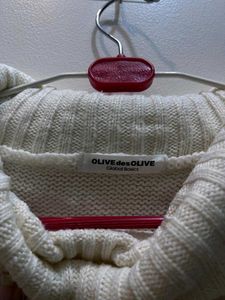 Cozy White Cable Knit Sweater