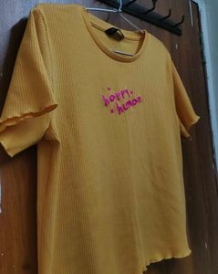 Graphic Crop Tee 🧇🍋🍯🌻