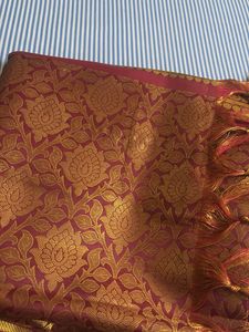Red &amp; Gold Banarasi ponadai shawl