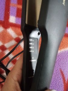 Progemei Hair Straightener