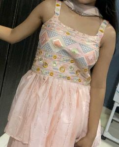 Pink Embellished Sharara Set💗✨💕💕