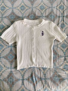 white cute ribbed top 🦢