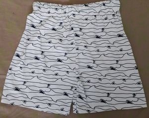 White&amp;Black Shorts For Women