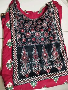 Red & Black Printed Kurti Top