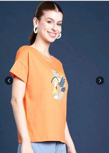 Stylish Graphic Print T-Shirt