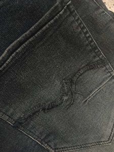 Vintage Dark Blue Men&#39;s jeans With Heavy Fade