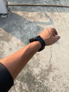 Ambrane Wise Glaze Amoled, Calling Smart Watch