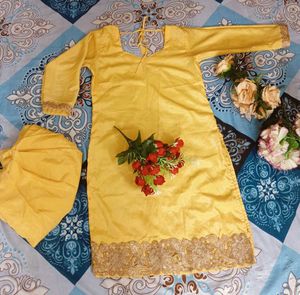 Yellow Lace Up Salwar Kameez