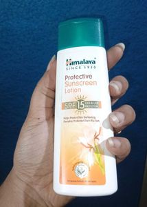 Himalaya Protective Sunscreen Lotion SPF15