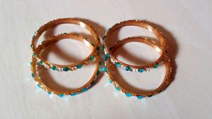 4 piece blue color kundan bangle set (glass materi
