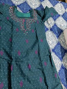 Embroidered Green Kurta