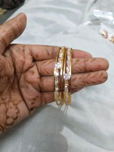 Anti Tarnish Gold &amp; Crystal Bangle Set