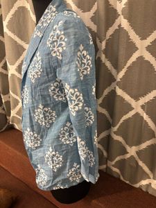 Patterned Blue Blazer