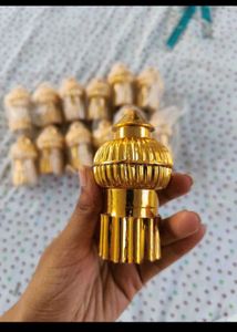 curtains holder show piece 13