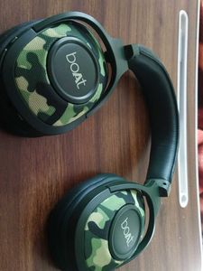 boAt Rockerz 550 Headphones