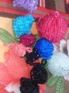 WOOLEN BALLS FOR SEWING OR CRAFT