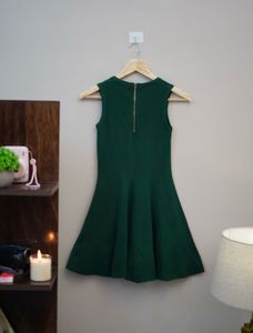 Green Sleeveless Dress