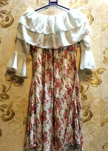 Women&#39;s Top Size 36.