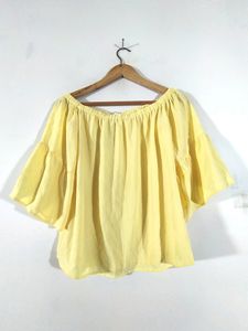 💛Light Yellow Top💛