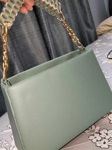 Elegant Green Handbag