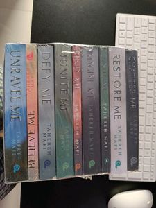 Shatter Me By Tahereh Mafi