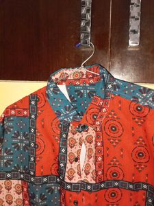 Patterned Men&#39;s Shirt