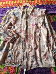 Floral Print Blouse with Tie Neck