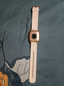 Noise Qube Full Touch display Smartwatch