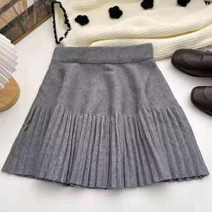 (FIX PRICE)Gray Pleated Mini Skirt